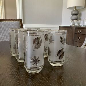 Set of 6 mid century glasses. Silver autumn leaves
